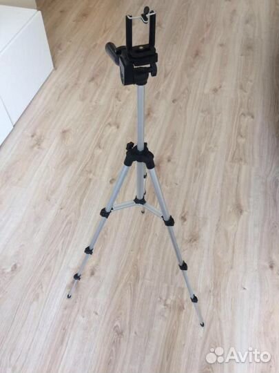 Штатив 1 метр с держателем для телефона