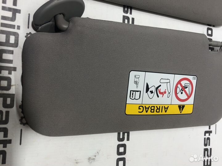 Солнце защитный козырёк Toyta Camry V70