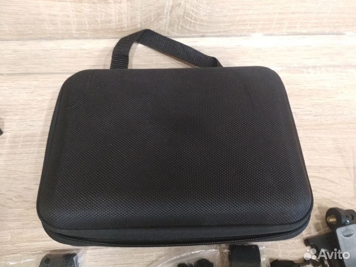 Экшен камера (полный комплект, с сумкой)