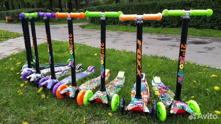 Самокат трехколесный Scooter maxi/mini21st принт