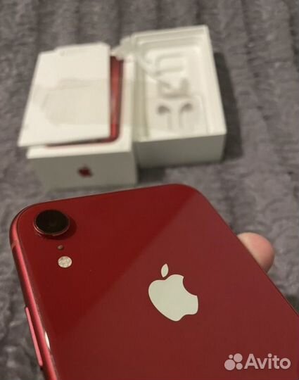 iPhone Xr, 64 ГБ