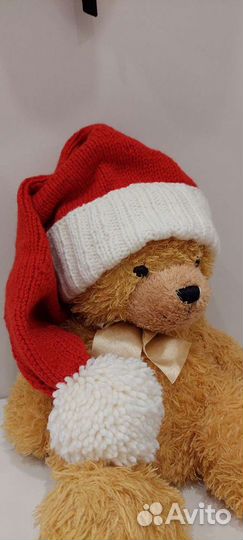 Вязаная шапка Санты ручной работы