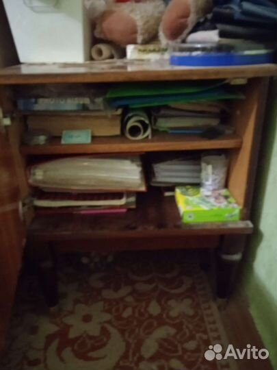 Тумба прикроватная