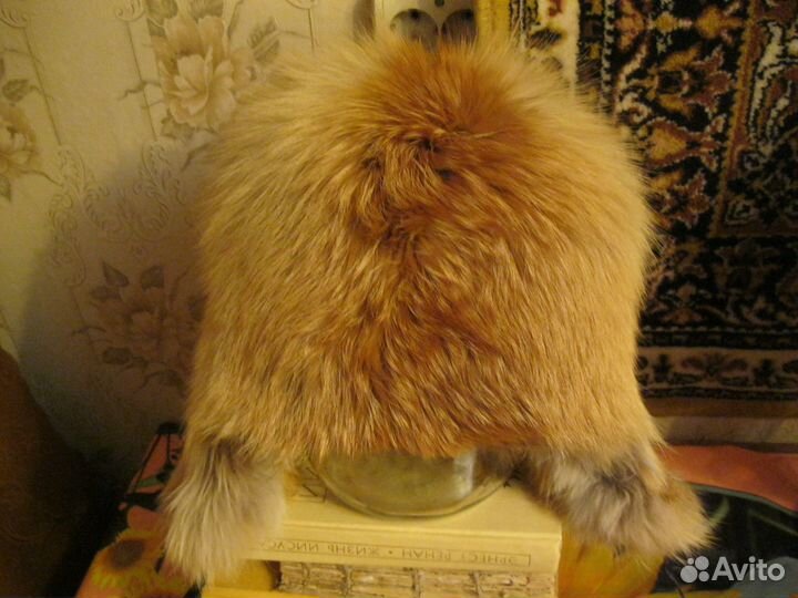 Меховая шапка