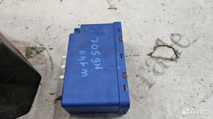 Компрессор доводчика дверей на Mercedes W140 CL