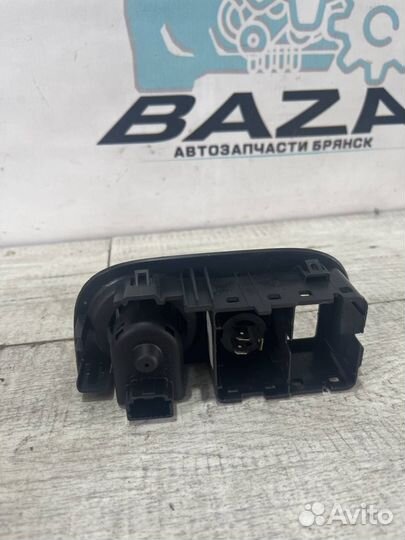 Кнопка управления зеркалами Renault Logan 2