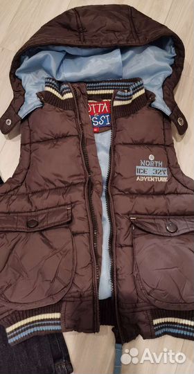 Жилетка для мальчика и джинсы. 92 см