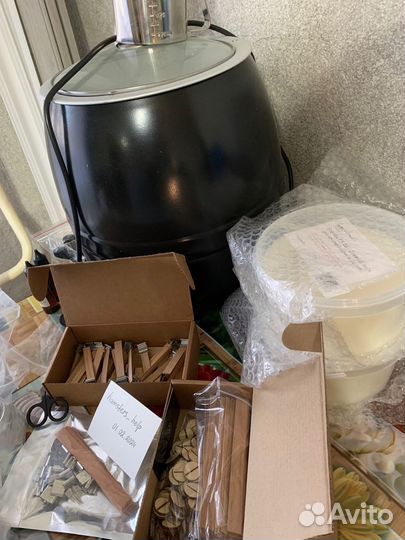 Воскоплав, воск, фитили, баночки и все для свечей