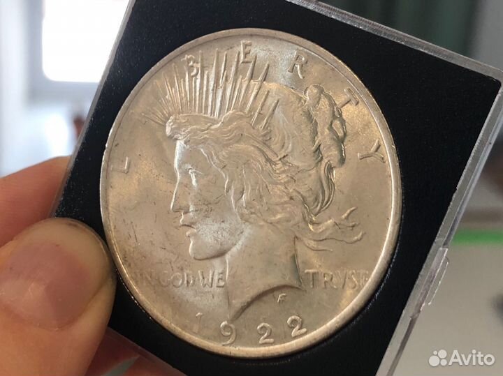 Мирный доллар 1922