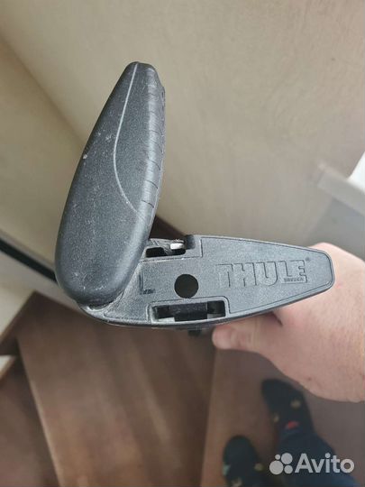 Багажник на крышу thule H1