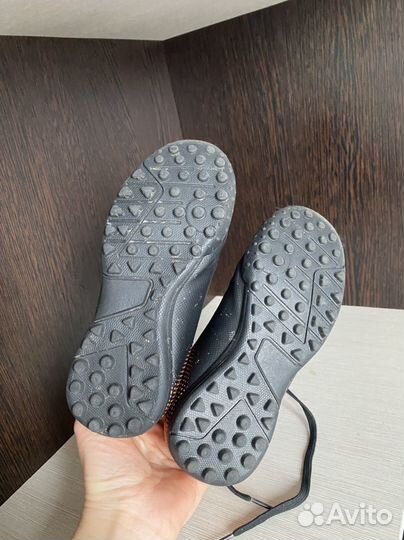 Бутсы футбольные сороконожки детские 28