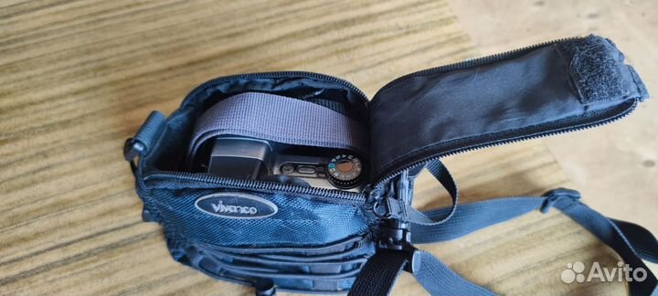 Sony Cyber-shot DSC-H5
