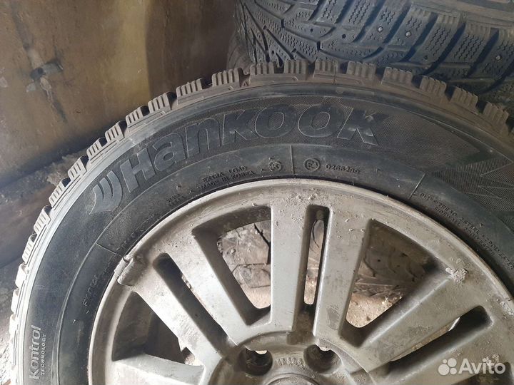 Hankook Winter I'Pike 195/65 R15 95T