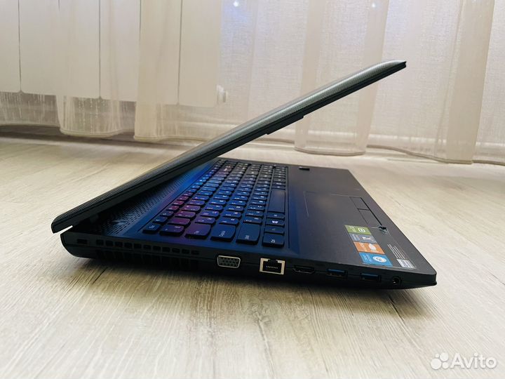 Шустрый 4-х ядерный lenovo/SSD/6GB/AMD8400