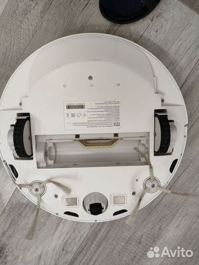 Робот пылесос xiaomi mi robot vacuum mop essential