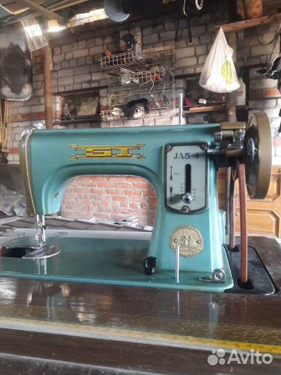 Швейная машина JA5-1