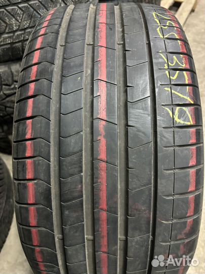 Pirelli P Zero PZ4 255/35 R19