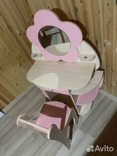 Детская мебель для девочки