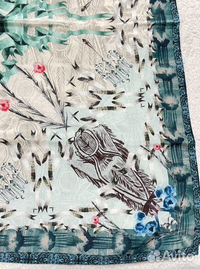 Новый Платок Алёна Ахмадуллина шелк 100