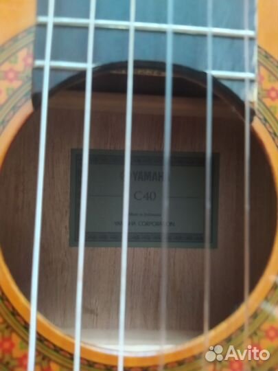 Гитара yamaha c40