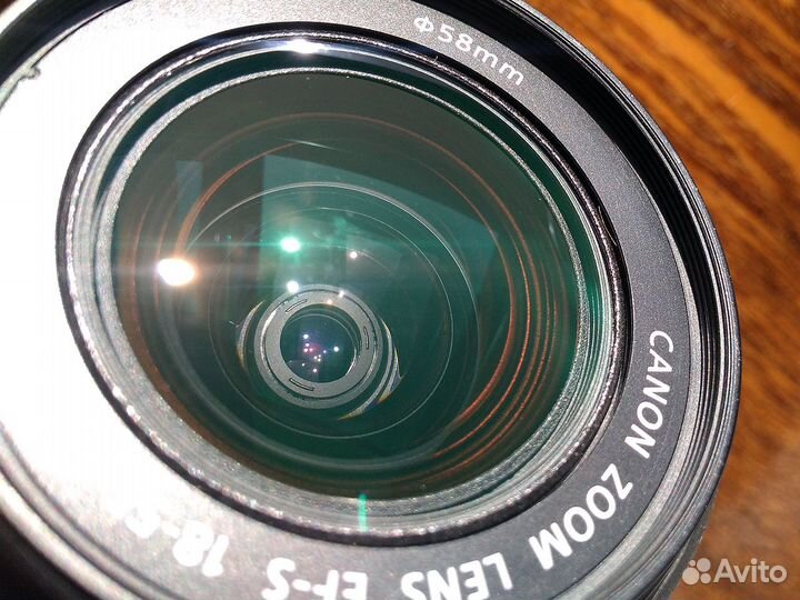 Зеркальный фотоаппарат Сanon EOS 100D