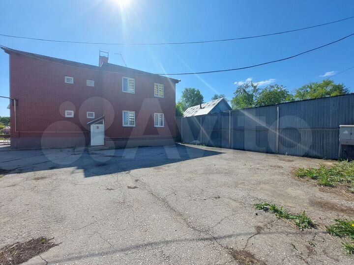 Дом 175 м² на участке 15 сот.