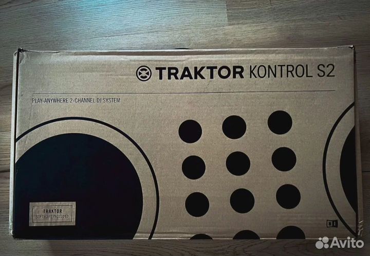 Dj контроллер Native instruments tractor S2 mk3