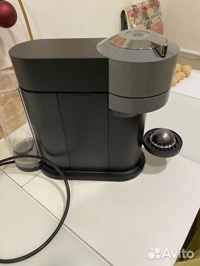 Капсульная кофемашина DeLonghi Nespresso Vertuo