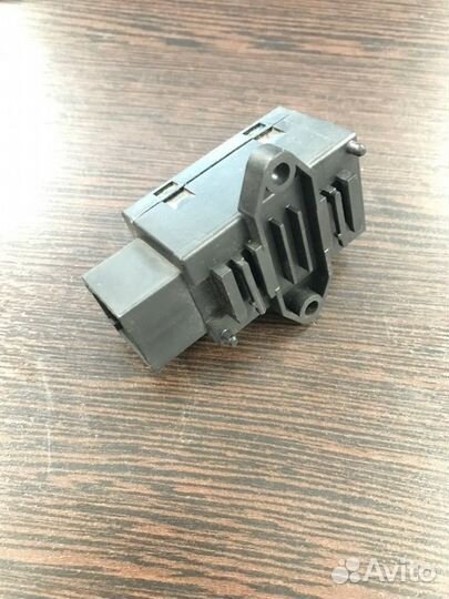 Блок подогрева Volkswagen Touareg 1 4.2 2006