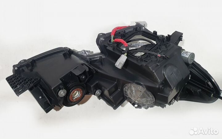 Lexus GS 2004-2011 года фара левая