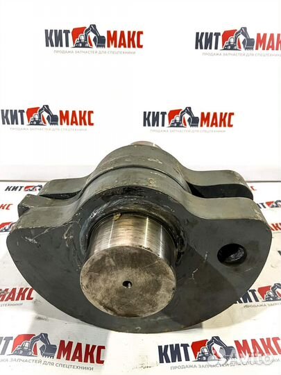 Вал эксцентрика вальца (левыи) 228600520, 39E154 д