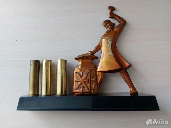 Сувенир карандашница кузнец Тула 1976 г