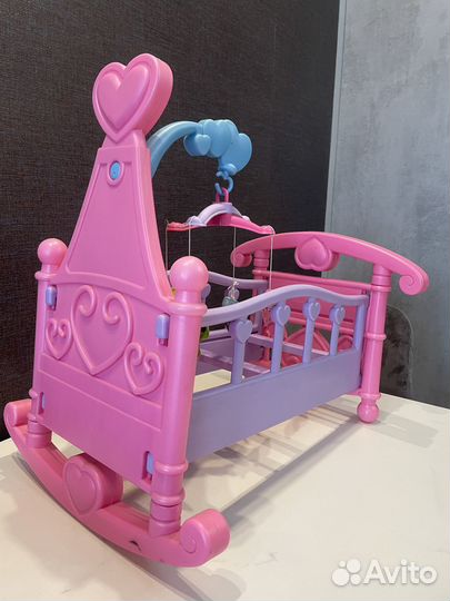 Кровать для кукол