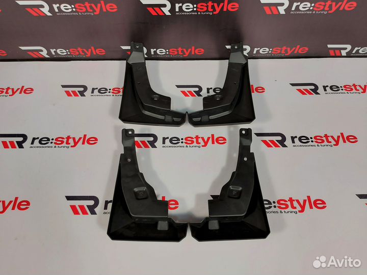 Брызговики Toyota RAV4 (ха50) c20г Черные