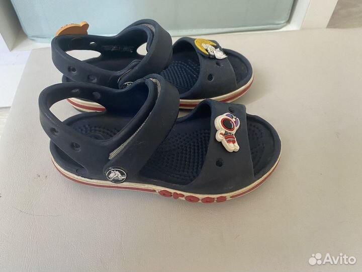 Сандали crocs 23