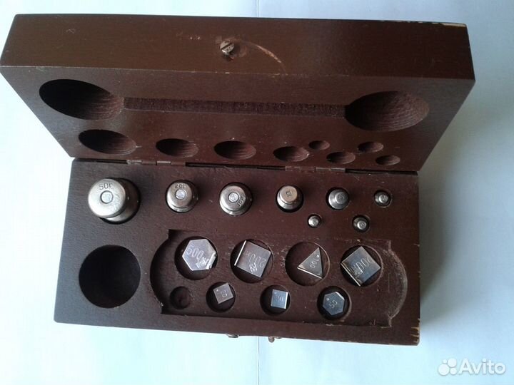 Равновесные ручные весы (аптекарские),гири