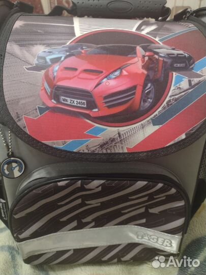 Школьный рюкзак