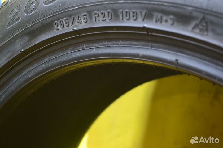 Pirelli Scorpion Winter 265/45 R20