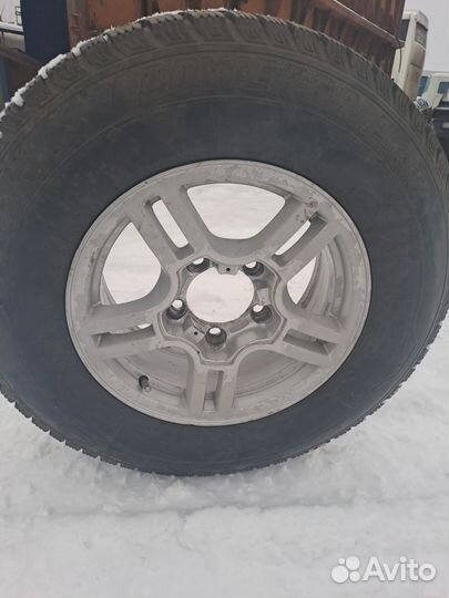 Зимняя резина р16 уаз,нива