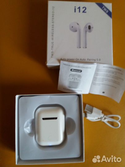 Беспроводные наушники с микрофоном