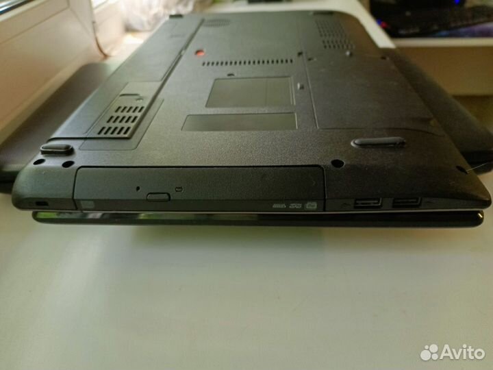 Ноутбук Acer 5750ZG