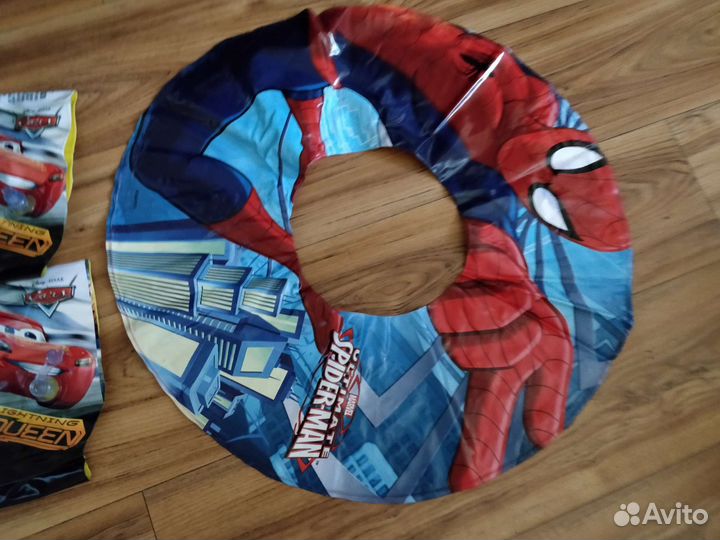 Круг надувной, нарукавники новое