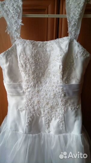 Платье свадебное