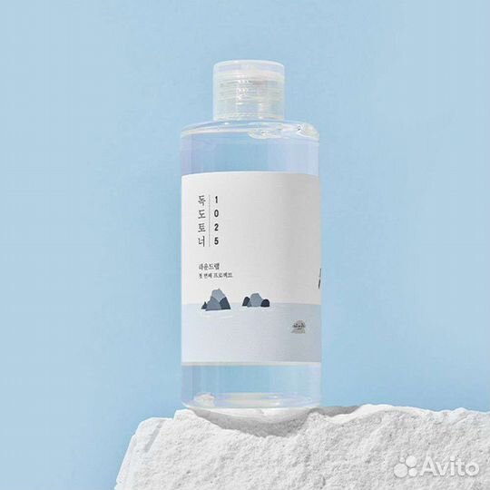 Отшелушивающий тоник с морской водой Round Lав