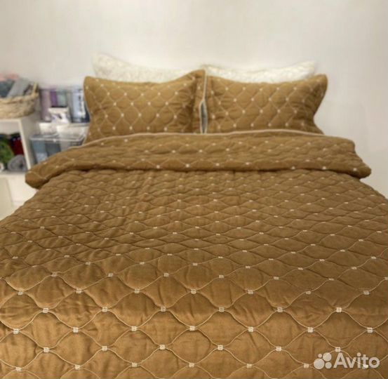 Покрывало на кровать