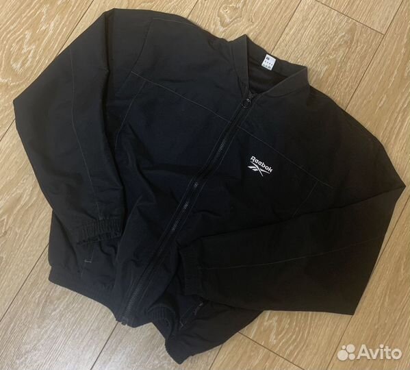 Ветровка мужская reebok