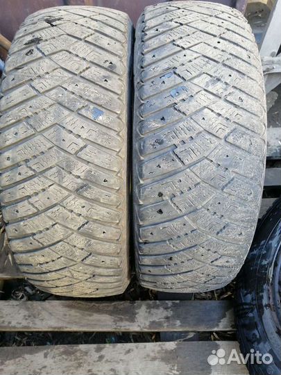Goodyear Ultragrip Ice Arctic 195/65 R15