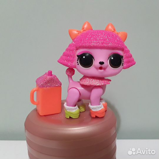 Lol питомец Glitter Poodle из серии Fuzzy pets