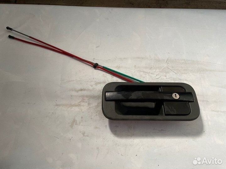 Ручка двери внешняя правая Daf Xf