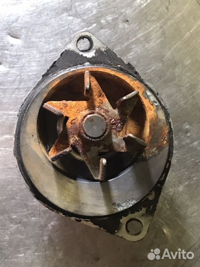 Помпа насос ож NFU Citroen Peugeot tu5jp4 1.6